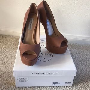 Steve Madden Deanna Heels